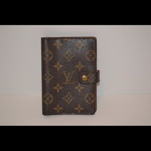 Louis Vuitton agenda